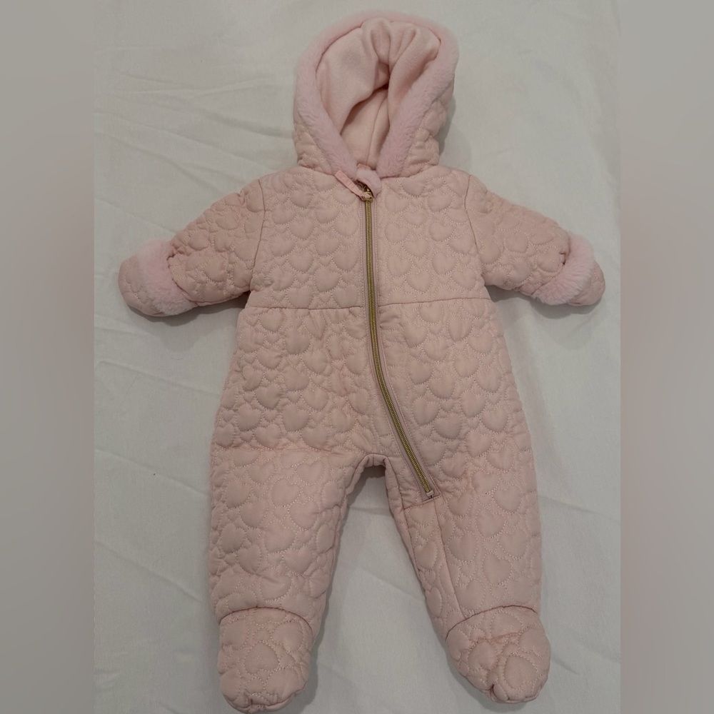 Rothschild Pale Pink With Hearts Quilted Hooded Baby One-Piece snowsuit - Picture 2 of 5